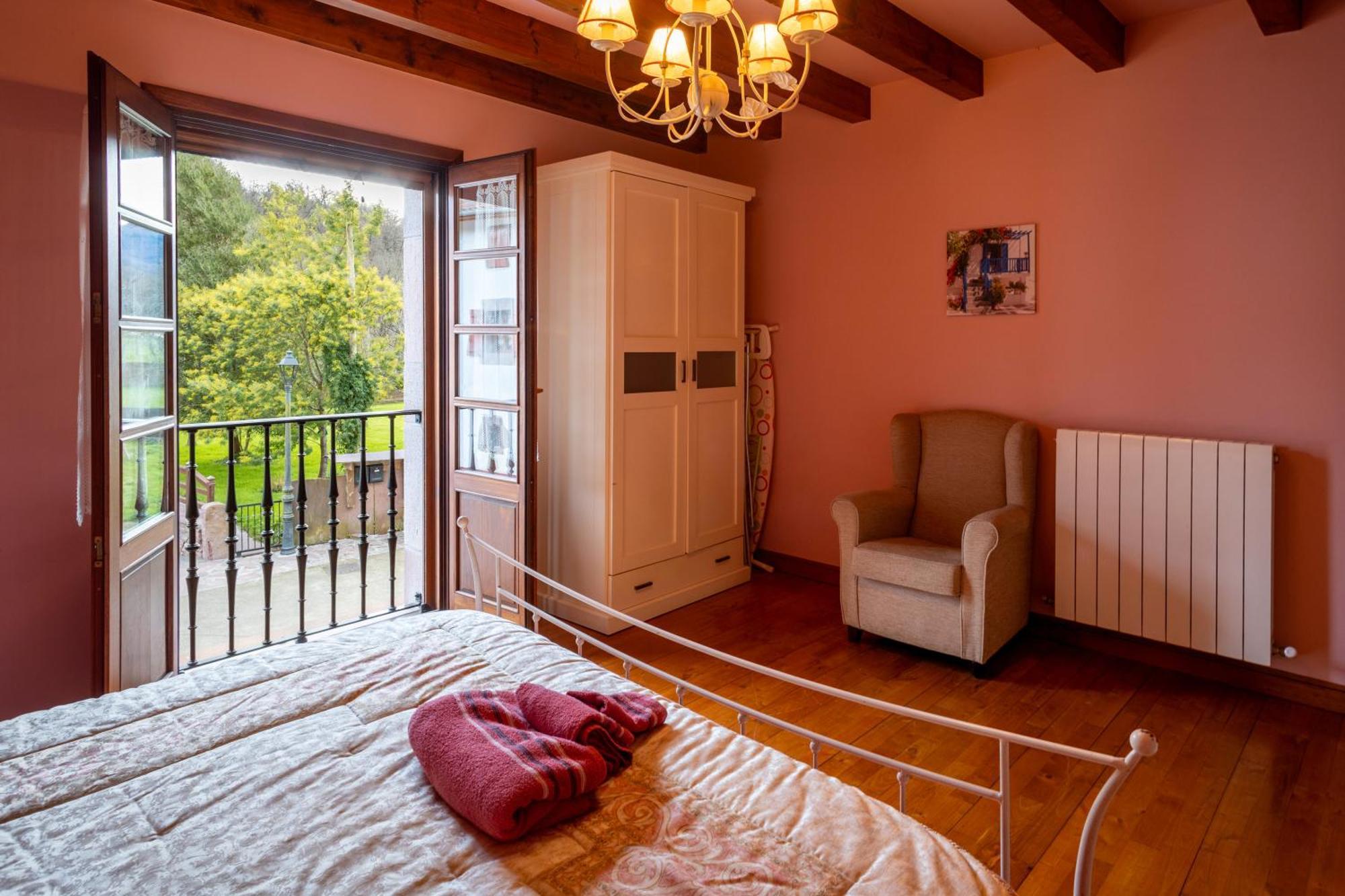 Matxingonea 2 Guest House Urdax Екстериор снимка